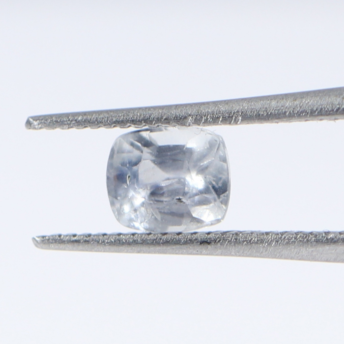 blue-sapphire-0-65-ct